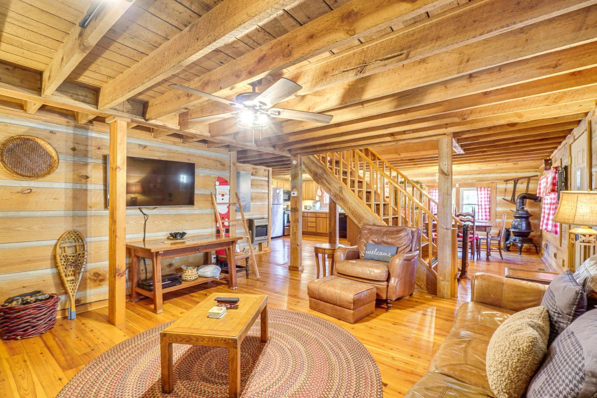 Serene Townsend Cabin Rental With Hot Tub And Grill! Exterior photo